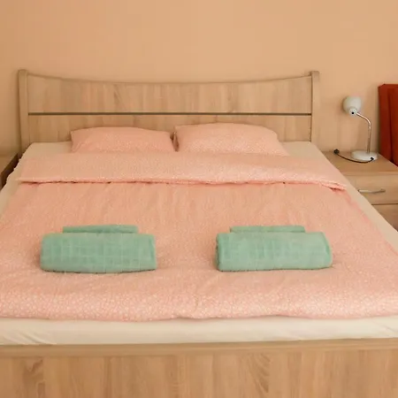Keleti-Garay Apartmanhotel