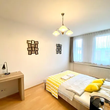 Keleti-Garay Apartmanhotel *