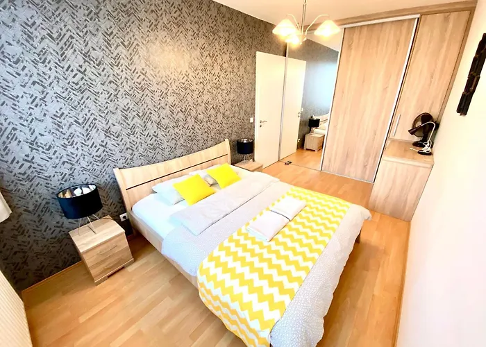 Keleti-garay Appartement